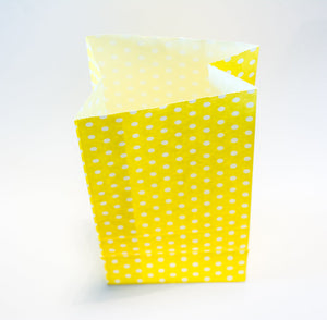 Paper bags with dots